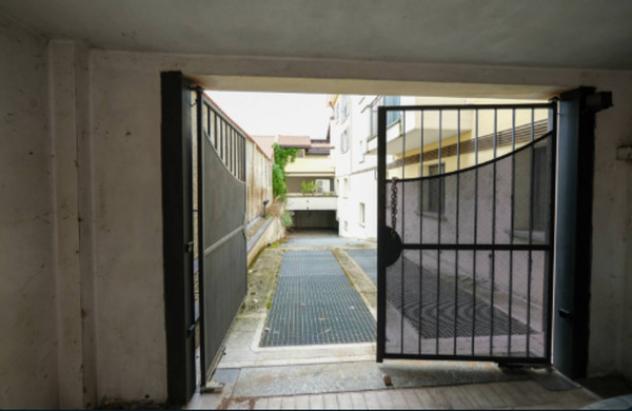 Immobile in asta di 16 m² con più di 5 locali in vendita a Arluno - Foto 2
