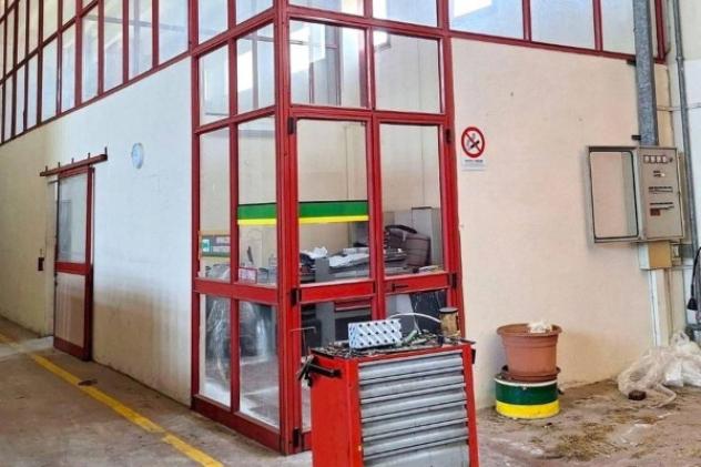 Immobile in asta di 975 m² in vendita a Elmas - Foto 7