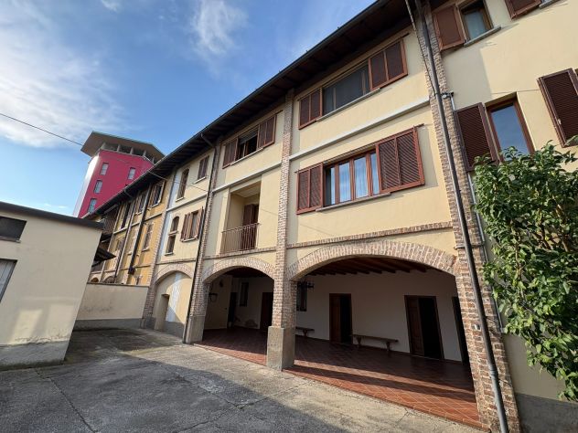 PER INVESTITORI E INTENDITORI VENDESI INTERA PROPRIETA' - Foto 2