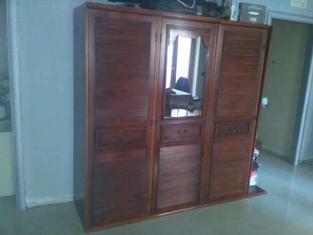 VENDO ARMADIO COPONIBILE IN LEGNO OTTIMO STATO “STILE MARINA” - Foto 2