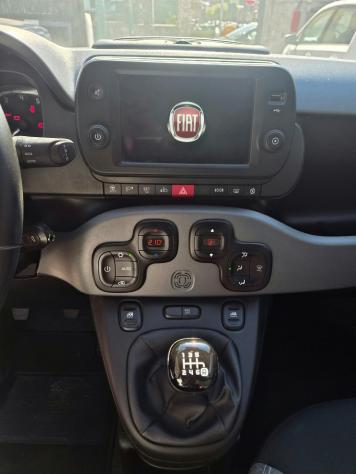 Fiat Panda 1.0 FireFly S&S Hybrid City Cross - Foto 8