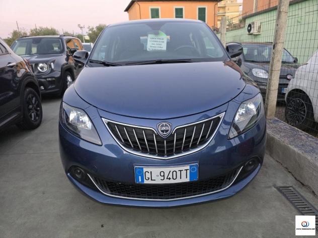 LANCIA - Ypsilon - 1.0 FireFly 5p. S&S Hybrid Silver - Foto 4