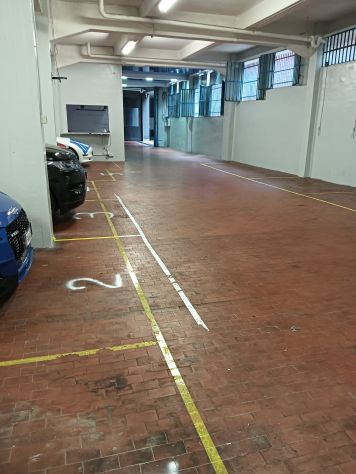 Parcheggio Garage box posto moto auto - Foto 5