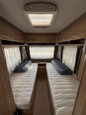 HYMER-ERIBA NOVALIGHT 470 rif. 22370730 - Foto 8