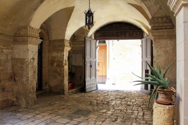 Prestigiosa dimora storica con terrazza panoramica nel cuore del centro storico di Lecce - Foto 3