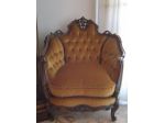 Due poltrone in stoffa con cuscino