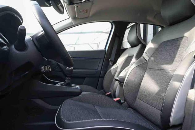 RENAULT Captur TCe 90 CV Techno GPL rif. 23899634 - Foto 10
