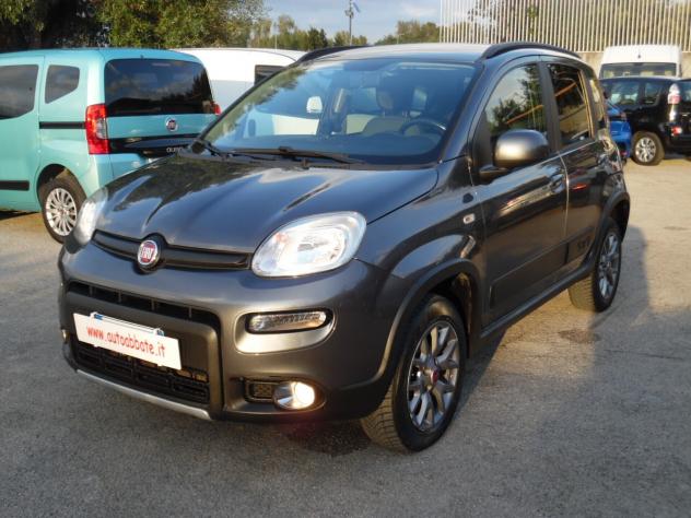 Fiat Panda 1.3 MJT 95 CV S&S 4x4 - Foto 3