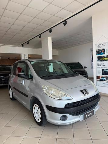 Peugeot 1007 1.4 Happy - Foto 3