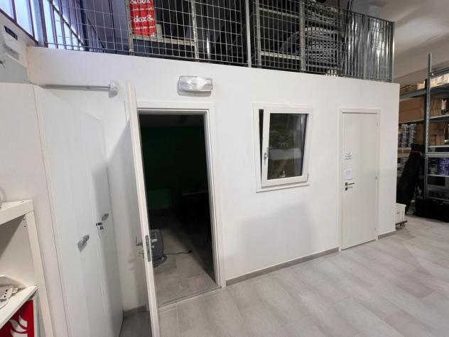 Capannone artigianale in vendita a San Giovanni Alla Vena - Vicopisano 160 mq Rif: 1318112