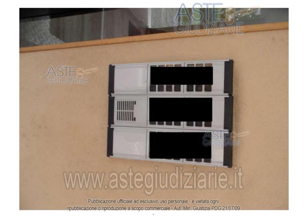 IMMOBILI-IMMOBILE RESIDENZIALE-Via Praga 7 - Foto 2