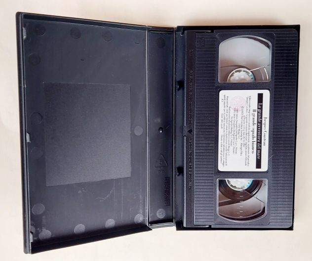 VHS LA GRANDE AVVENTURA DEL MARE-IL GRANDE SQUALO BIANCO DI JACQUES COUSTEAU - Foto 3