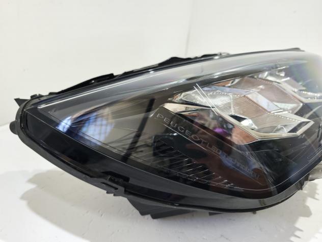 FARO ANTERIORE DESTRO PEUGEOT 208 Serie 9833036180 (19) - Foto 9
