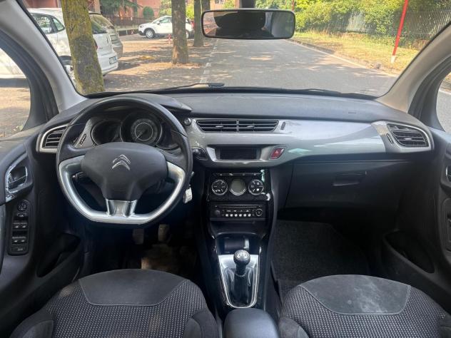 Citroen C3 1.6 VTi 120 Exclusive Style km.98.000 - Foto 8