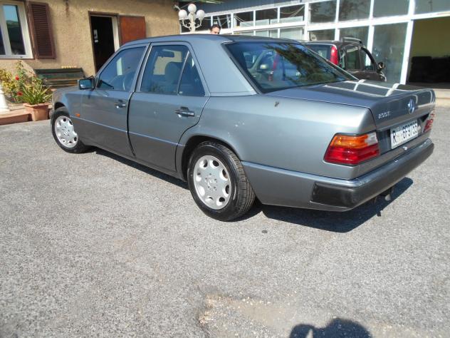 Mercedes-benz 200 e200 - Foto 3