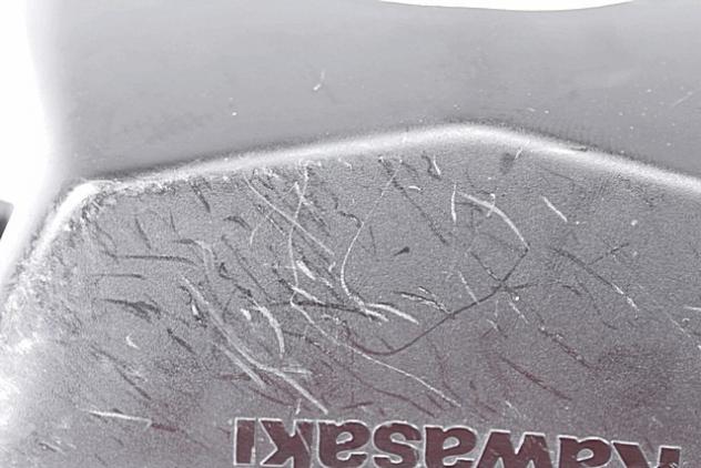 COVER POSTERIORE KAWASAKI GTR 1400 ABS 2010 - 2014 360400060 REAR TAIL COVER CON GRAFFI - Foto 3