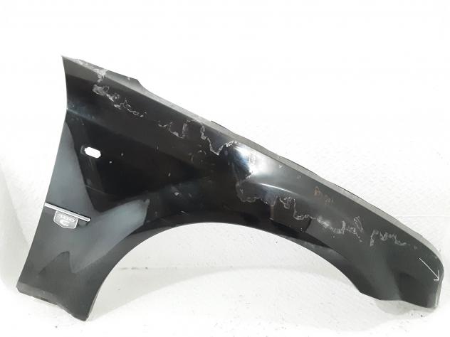 PARAFANGO ANTERIORE DESTRO CHRYSLER 300 C Touring (04)
