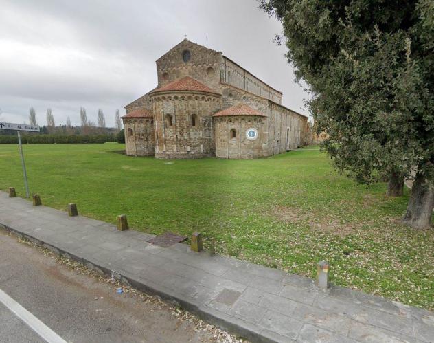 Terreno agricolo in Vendita in zona SAN PIERO A GRADO con giardino