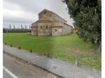 Terreno agricolo in Vendita in zona SAN PIERO A GRADO con giardino