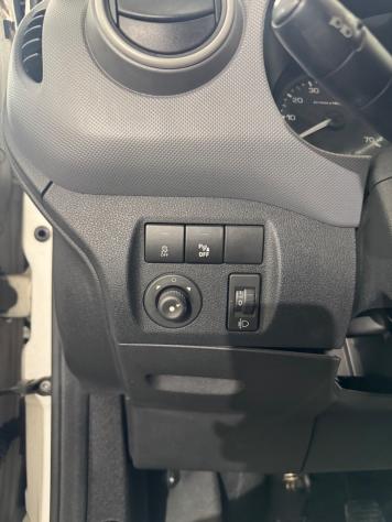 Peugeot Partner BlueHDi 100 L1 Furgone Premium - Foto 10