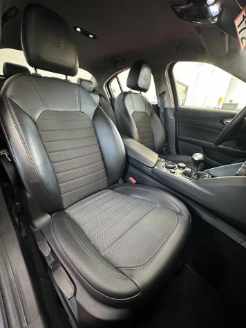 Alfa Romeo Giulia 2.2 Turbodiesel 160 CV Super - Foto 8