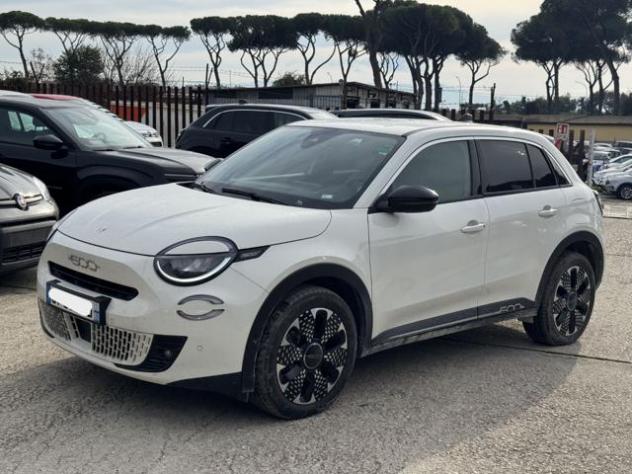 FIAT 600 HYBRID LA PRIMA DCT6 1.2cc 100cv 360° CAMERA rif. 23431460 - Foto 2