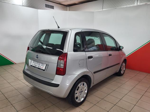 FIAT Idea Idea 1.4 16v Dynamic 6m - Foto 2