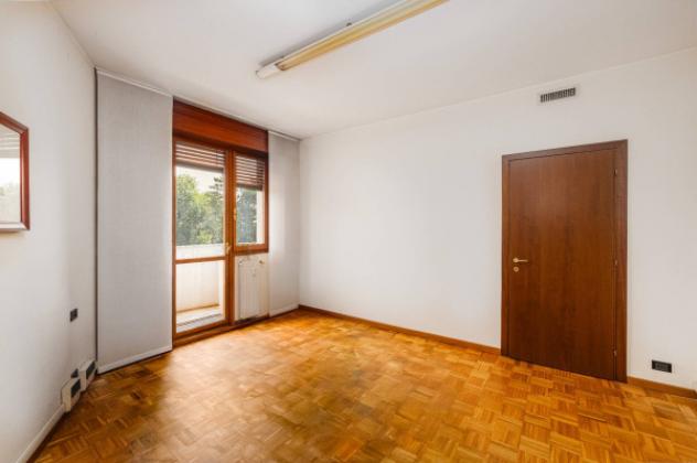 Appartamento di 75 m² con 2 locali e box auto in vendita a Milano - Foto 18