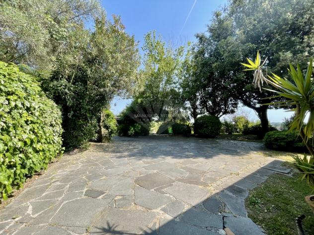 VILLA di 10 vani e di 240 mq (PIETRASANTA) rif. 302 - Foto 17