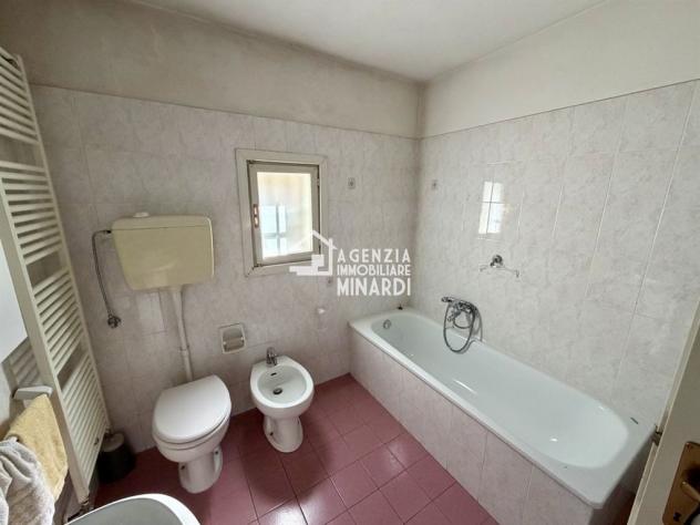 FAENZA – SARNA | AUTENTICA CASA COLONICA ROMAGNOLA CON FIENILE, AMPI SERVIZI E OLTRE 4.000 MQ DI TERRENO - Foto 16