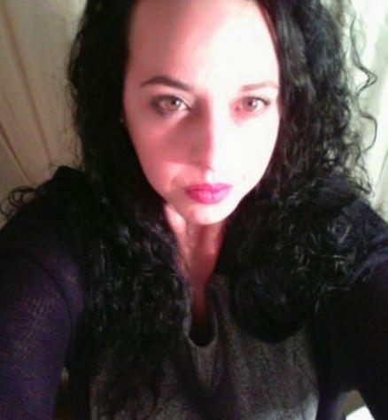 Donna di Lecce. Fisico Formoso Tel:
