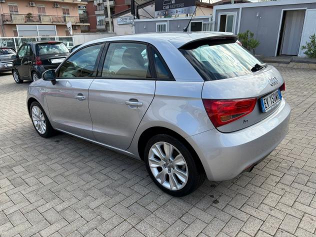 Audi A1 1.6 TDI Attraction - Foto 3