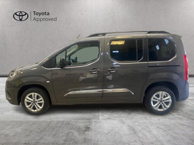 Toyota Proace City Verso 1.5D 130 CV S&S L1 Executive - Foto 3