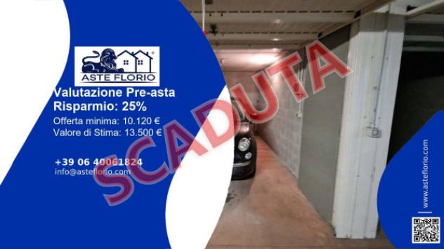 Immobile in asta di 15 m², box auto in vendita a Torino