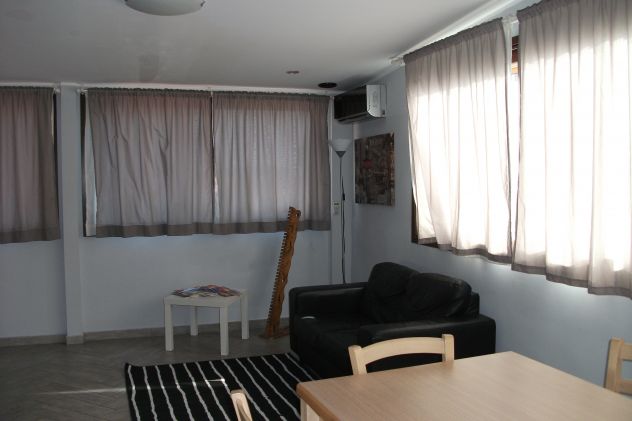 Bilocale mansardato interamente arredato a Catania Centro - Foto 2