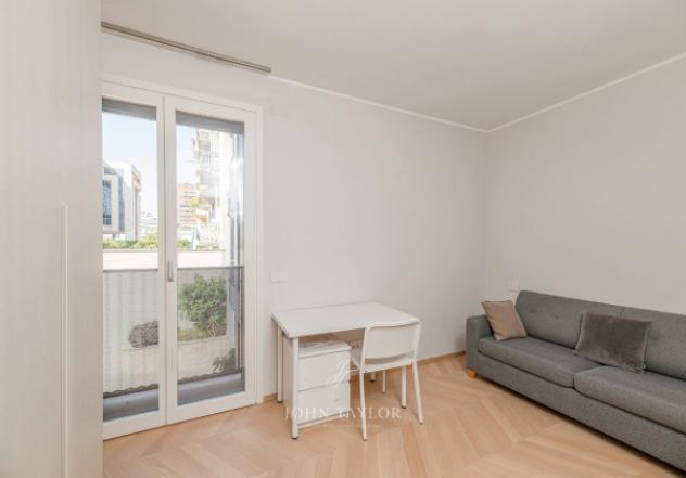 Appartamento di 90 m² con 5 locali e box auto in affitto a Milano - Foto 10