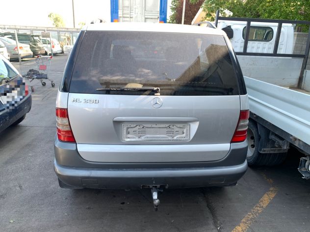 Ricambi usati Mercedes ML230 111977 benzina del 2000 - Foto 3