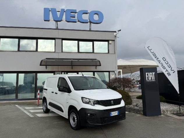 Peugeot PARTNER PREMIUM L1 BLUE HDI 100
