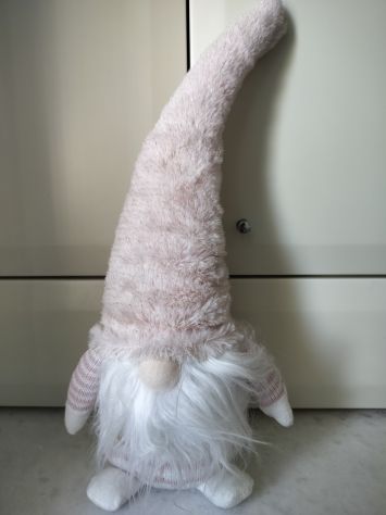 Pupazzo Gnomo decorativo bianco e rosa