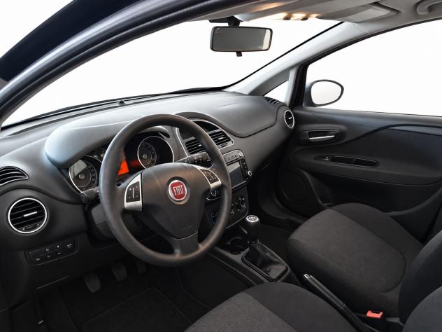 Fiat Punto 1.3 MJT II 75 CV 5 porte Street - Foto 4