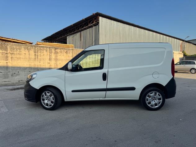 Fiat Dobl1.6 MJT 105CV 3 POSTI PC-TN Cargo Lamierato SX - Foto 10