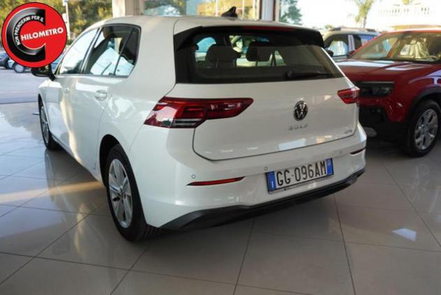 VOLKSWAGEN Golf 1.0 eTSI EVO DSG Life rif. 23646083 - Foto 5