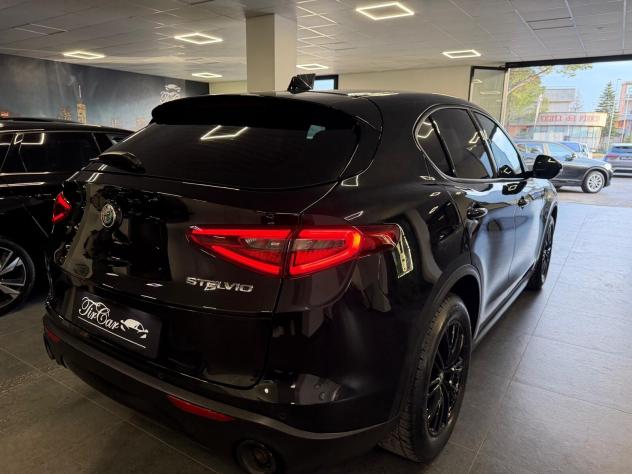 ALFA ROMEO STELVIO 2.2 190CV Q4 NAVI CRUISE CAM ANNO 2023 - Foto 4