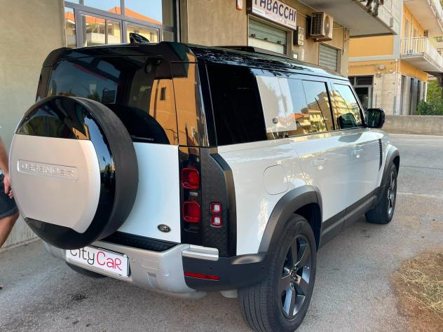 Land Rover Defender 110 2.0 SD4 240CV AWD Auto HSE - Foto 8