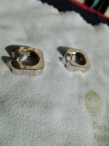 Orecchini in oro bianco 18 carati con pavè di brillanti - Foto 2