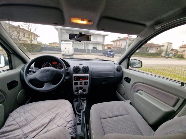 Dacia Logan MCV 1.5 dCi 70CV 7 posti Laurte - Foto 9