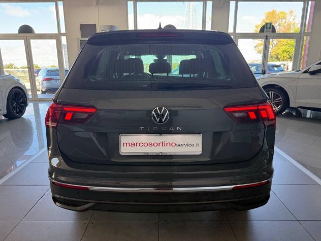 Volkswagen Tiguan 2.0 TDI 150 CV SCR DSG Life - Foto 5