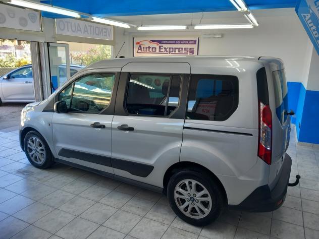 Ford Tourneo Connect 1.5 TDCi 120 CV anno 2019 km 125 mila - Foto 9