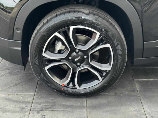 Jeep Avenger e-Hybrid 1.2 MHEV e-Hybrid Turbo Summit - Foto 6