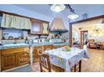 Casa indipendente di 400 m² con 5 locali in vendita a Brissago-Valtravaglia